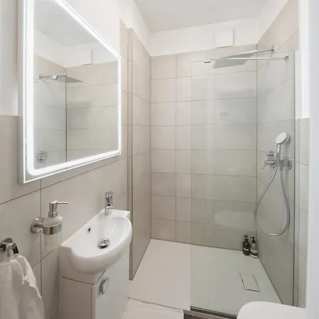 Jaybnb - Premium Zentral In Apartment *